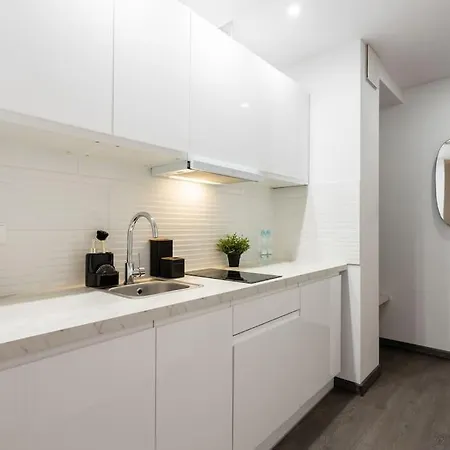 Apartamento Golden Solidarnosci 60b 37 Varsóvia